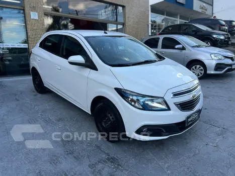 CHEVROLET ONIX HATCH LT 1.4 8V FlexPower 5p Mec. 4 portas
