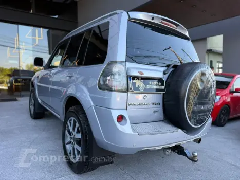 PAJERO TR4 2.0 4X4 16V 140CV FLEX 4P AUTOMÁTICO