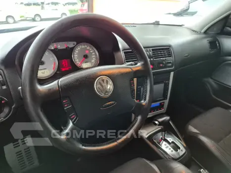 GOLF 2.0 MI Black Edition 8V