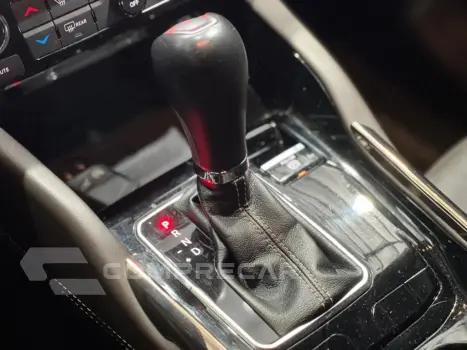 COMMANDER 1.3 T270 TURBO FLEX OVERLAND AT6