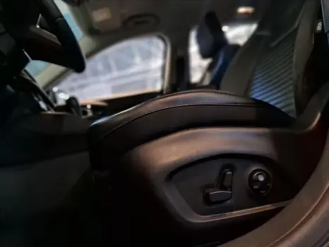 COMMANDER 1.3 T270 Turbo Limited