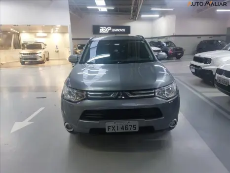 OUTLANDER 3.0 GT 4X4 V6 24V