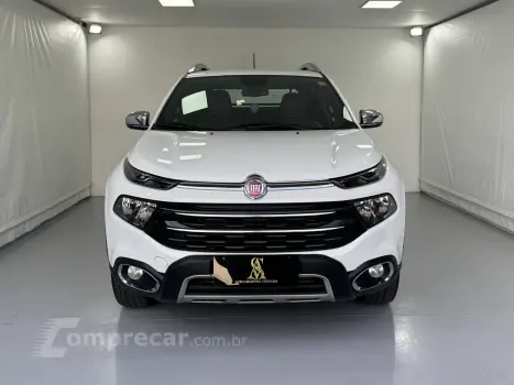 TORO 2.0 16V Turbo Ranch 4WD AT9