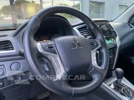 L200 TRITON 2.4 16V Turbo Sport HPE CD 4X4