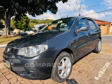 Fiat Palio ELX 1.4 Fire/30 Anos F. Flex 8V 4p 4 portas