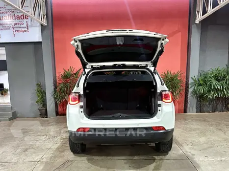 COMPASS 2.0 16V FLEX LONGITUDE AUTOMÁTICO