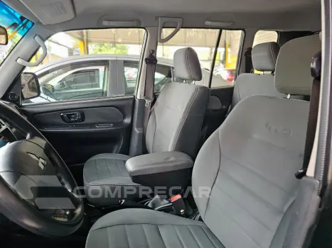 Pajero TR4 2.0 Flex 16V 4X2 Aut.