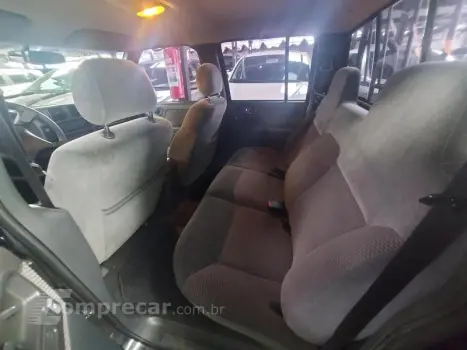 S10 2.4 MPFI RODEIO 4X2 CD 8V FLEX 4P MANUAL