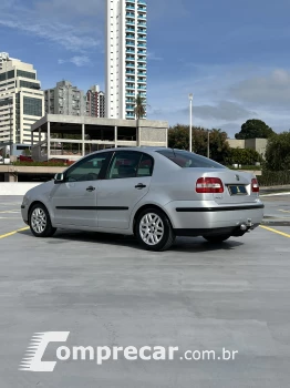POLO SEDAN 1.6 8V