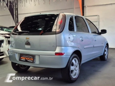 CORSA HATCH - 1.4 MPFI PREMIUM 8V 4P MANUAL
