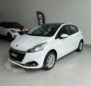 PEUGEOT 208 ALLURE AT 4 portas