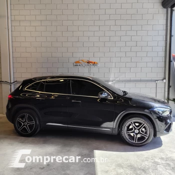GLA 200 Versão Única