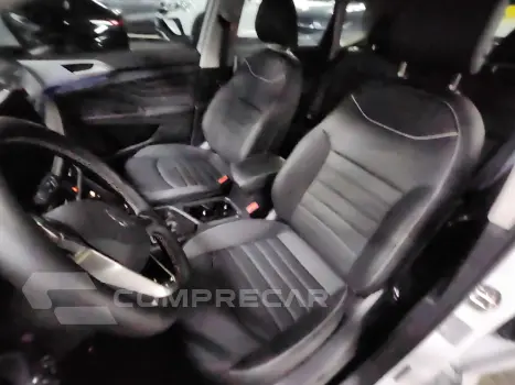 TAOS 1.4  250 TSI TOTAL FLEX HIGHLINE AUTOMÁTICO