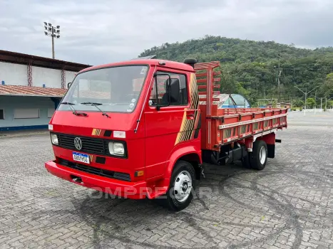 Volkswagen 7-90s 2 portas