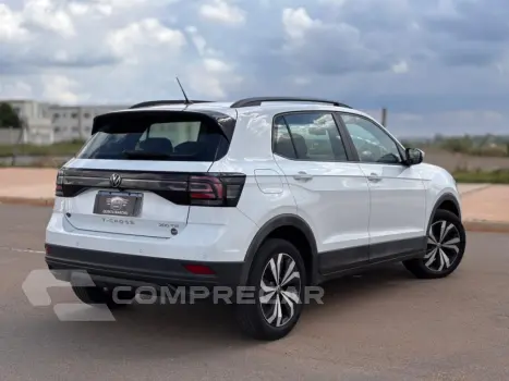 T-CROSS 1.0 200 TSI TOTAL FLEX AUTOMÁTICO