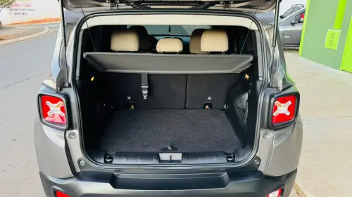 RENEGADE 1.8 16V Sport