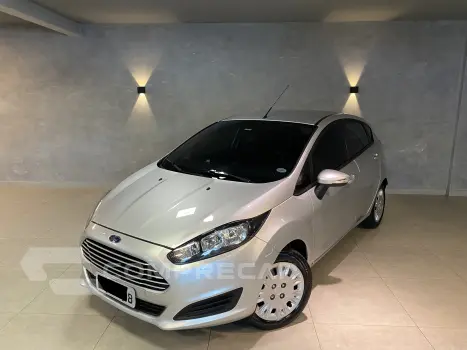 FORD FIESTA 1.6 SE 16V 4 portas