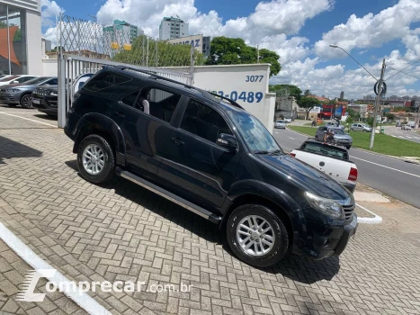 Hilux SW4 SR 4x2 2.7/ 2.7 Flex 16V Aut.