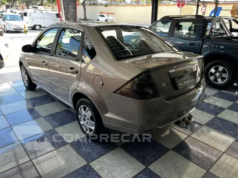 FIESTA 1.6 MPI Class Sedan 8V