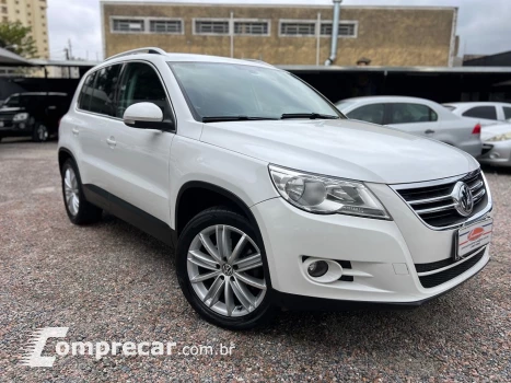Volkswagen Tiguan 2.0 Tsi 16V Turbo Gasolina 4P Tiptronic 4 portas