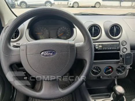 FIESTA HATCH - 1.6 MPI CLASS 8V 4P MANUAL