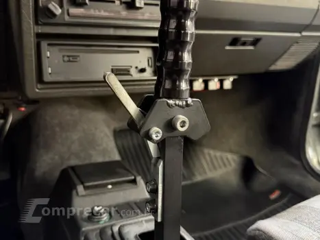 Voyage 1.8 Cl 8V Álcool 2P Manual