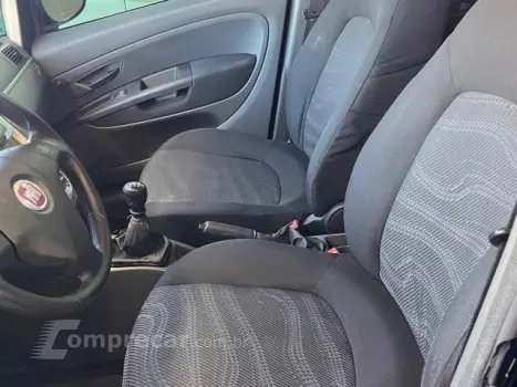 PUNTO - 1.4 ATTRACTIVE ITALIA 8V 4P MANUAL