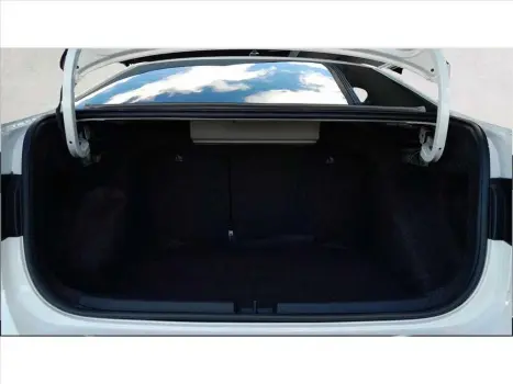 VIRTUS 1.0 170 TSI MANUAL