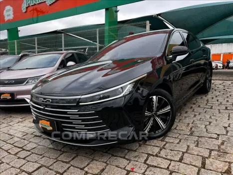 BYD KING 1.5 Dm-i Phev GS 4 portas