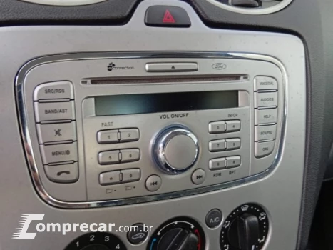 FOCUS SEDAN - 2.0 GLX SEDAN 16V 4P AUTOMÁTICO