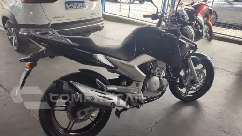 Fazer  250
