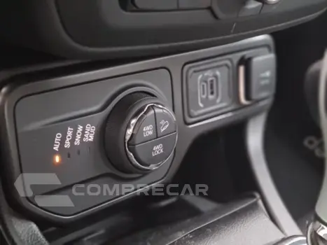 RENEGADE 1.3 T270 TURBO FLEX S 4X4 AT9