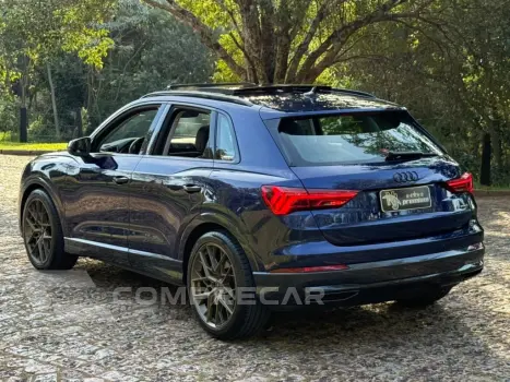 Q3 2.0 40 TFSI GASOLINA PERFORMANCE BLACK QUATTRO TIPTRONIC