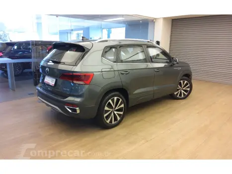 TAOS 1.4 250 TSI TOTAL FLEX HIGHLINE AUTOMÁTICO