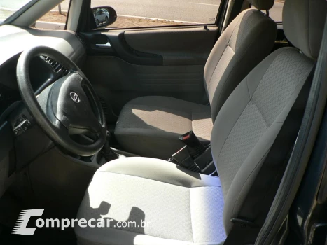 ZAFIRA 2.0 MPFI Expression 8V