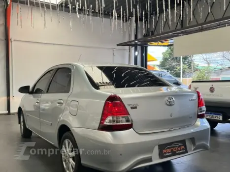 ETIOS SEDAN - 1.5 X PLUS SEDAN 16V 4P AUTOMÁTICO