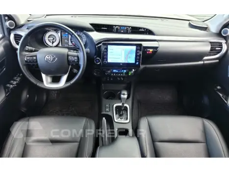 HILUX 2.8 D-4D TURBO DIESEL CD SRX LIMITED 4X4 AUTOMÁTICO