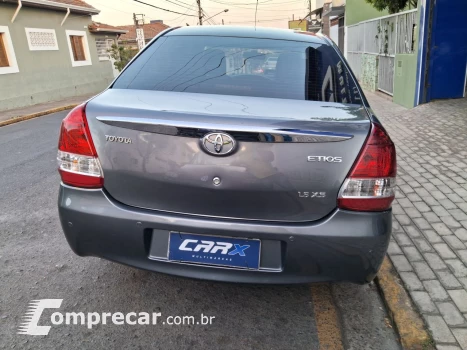 Etios Sedan 1.5 16V 4P FLEX XS