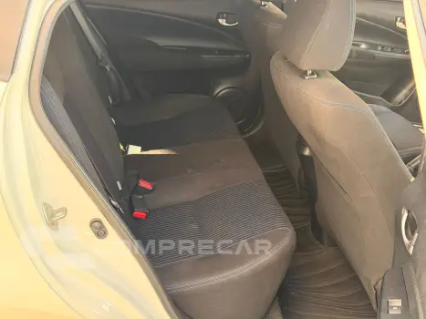 YARIS 1.5 16V Sedan XL