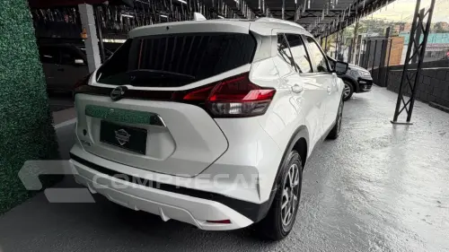 KICKS Sense 1.6 16V Flex Aut.