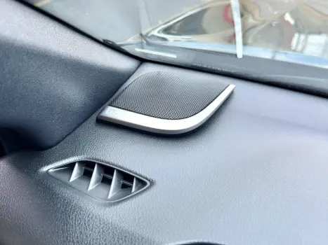 HILUX SW4 2.8 D-4D TURBO DIESEL GR-S 7L 4X4 AUTOMÁTICO