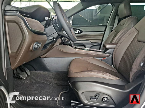 COMMANDER 1.3 T270 Turbo Overland