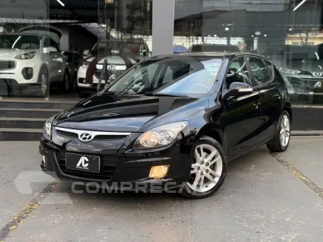 Hyundai i30 2.0 16V 145cv 5p Aut. 4 portas