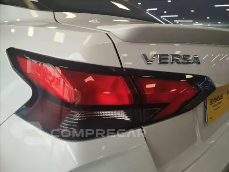 VERSA 1.6 16V FLEX EXCLUSIVE XTRONIC