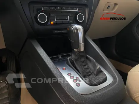 JETTA 2.0 COMFORTLINE FLEX 4P TIPTRONIC
