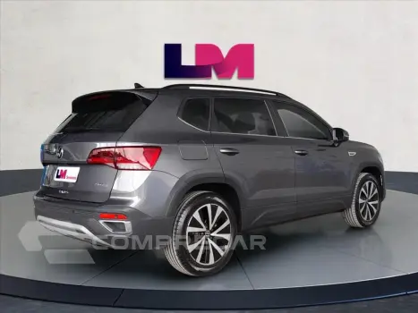 TAOS 1.4 250 TSI TOTAL FLEX COMFORTLINE AUTOMÁTICO