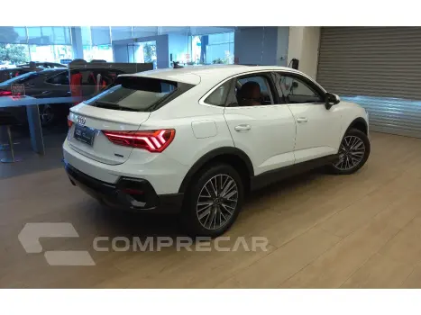 Q3 2.0 40 TFSI GASOLINA SPORTBACK PERFORMANCE QUATTRO TIPTRO