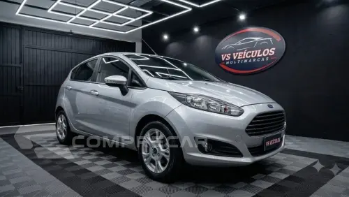 FORD FIESTA 1.5 SE Hatch 16V 4 portas