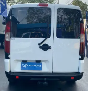 Doblo 1.8 16V 4P FLEX ESSENCE 7 LUGARES