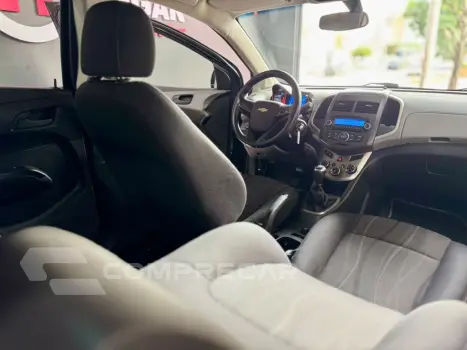 SONIC 1.6 LT 16V FLEX 4P MANUAL